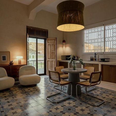 Narrativ Lofts - Numen - Stylish Hideaway Apartment Кампече Екстериор снимка
